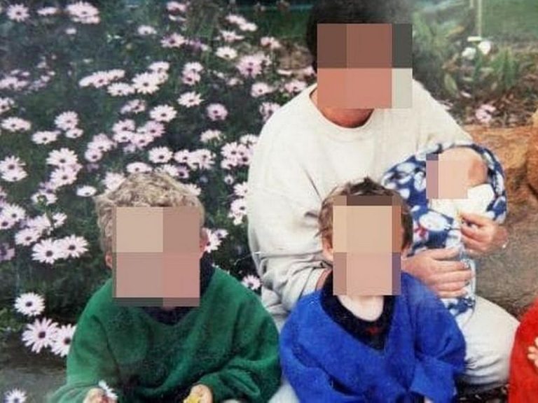 Meet the world’s most inbred family where the parents of 14 children all related