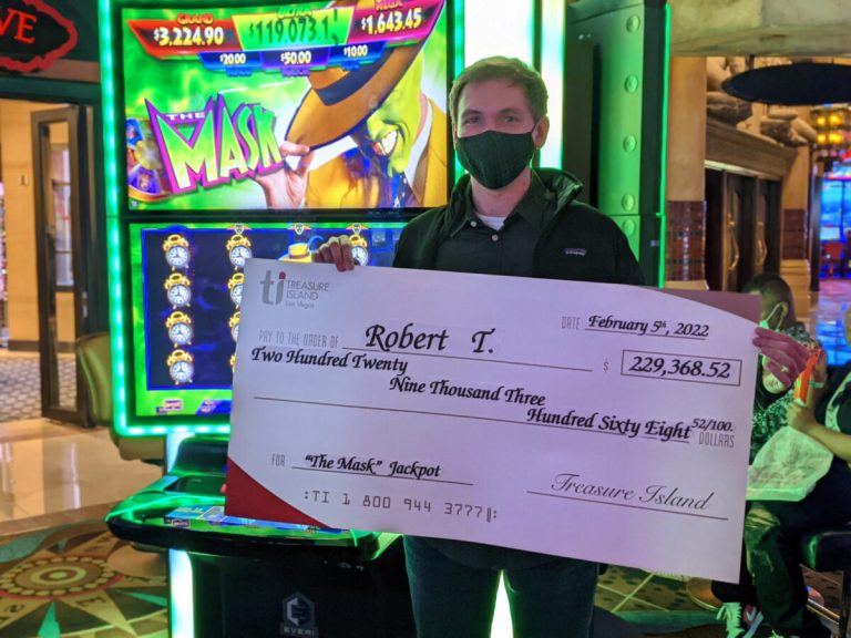 Nevada Gaming Board Tracks Down Arizona Man Who Won Almost $230K On Slot Machine And Didn’t Even Know It
