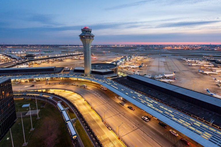 Employee Shuttle Clips Passenger Plane at Chicago O’Hare Airport