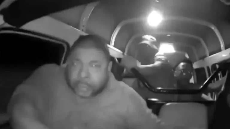 Dashcam Video of a Fearless South African Taxi Driver Goes Viral