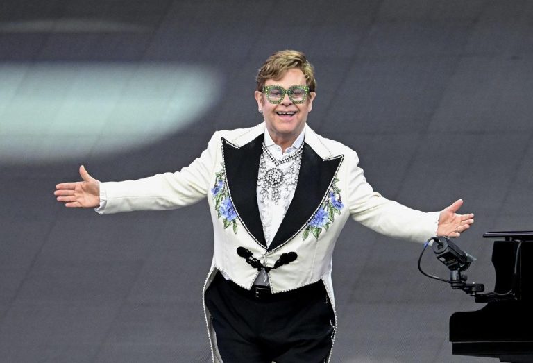 Elton John Testifies in Support of Kevin Spacey in Sexual Assault Trial