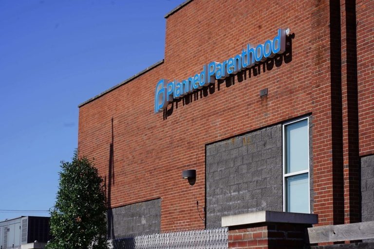 Ex-Marine Admits Guilt in Planned Parenthood Firebombing Case