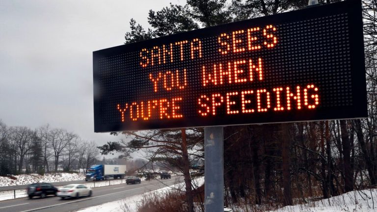 Federal Authorities Prohibit Funny Electronic Messages Along Highways