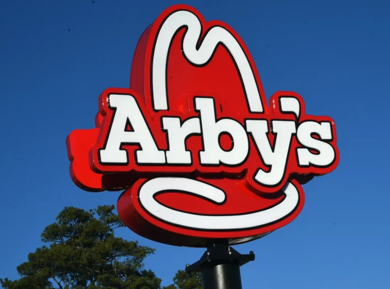 Child porn investigation reveals Arby’s manager pees in milkshakes