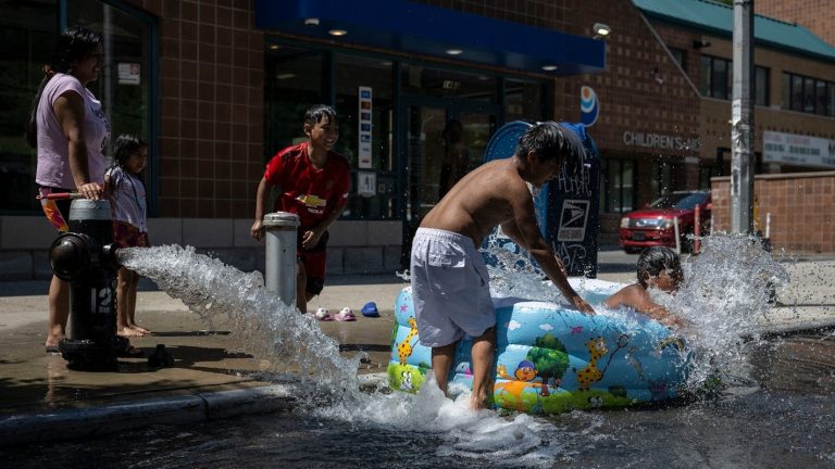 Record Heat Wave Sweeps East Coast, Health Departments Brace for Emergencies