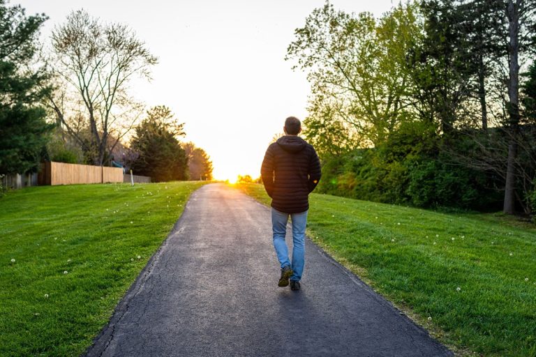 Here’s How Walking Can Positively Benefit Your Life