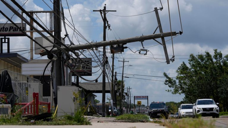 Houston Power Restoration Expected Soon After Hurricane Beryl