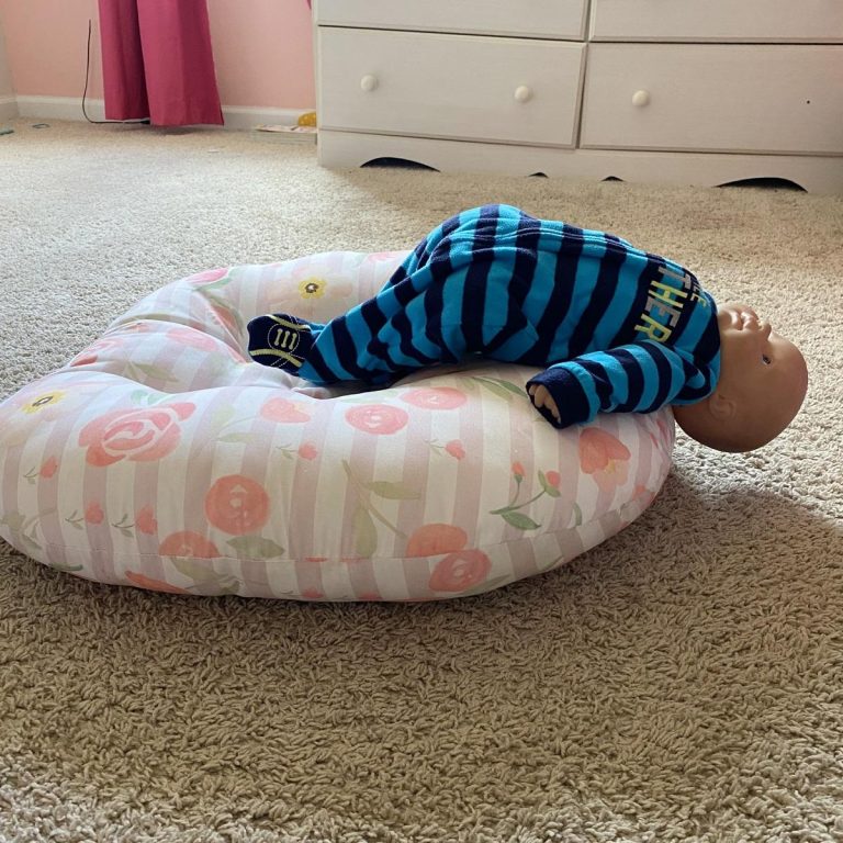 Congress Members Urge Swift Action on Infant Loungers as Deaths Surge