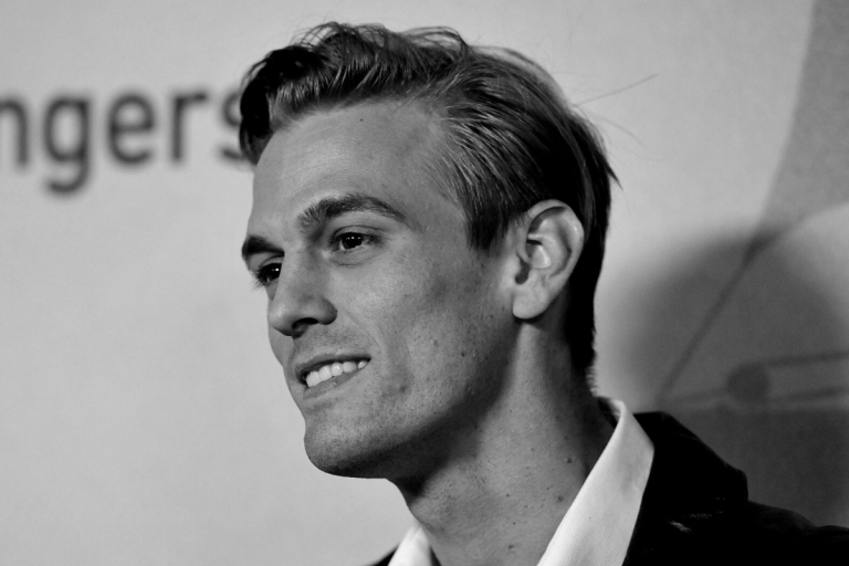 Investigators found pill bottles, air cans at the scene of Aaron Carter’s death