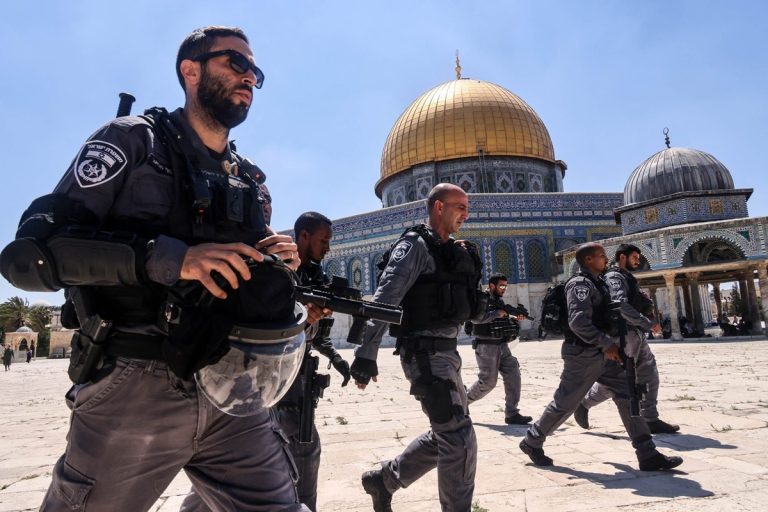 Latino Jewish Families Grapple with Israel’s Conflict and Unite in Support
