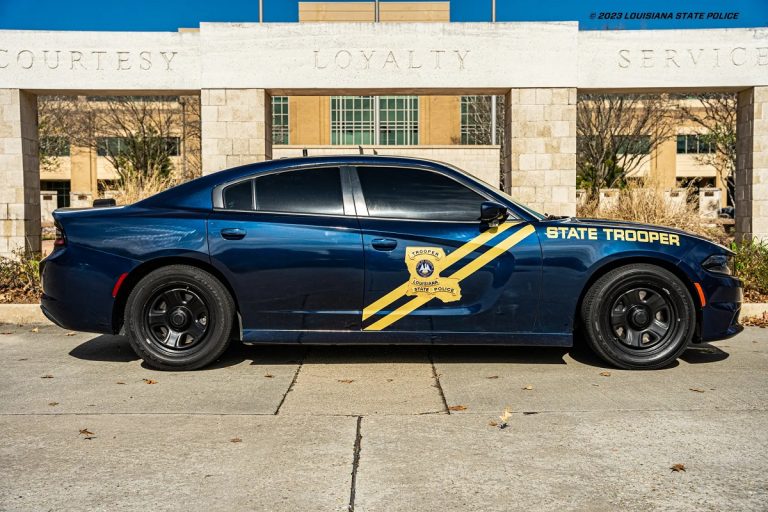 Fatal Shooting Claims Lives of Deputy Marshal and Civilian During Drug Investigation