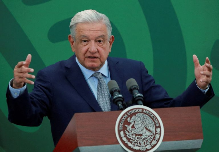 Mexican President’s Verbal Assaults Elevate Political Rival’s Profile