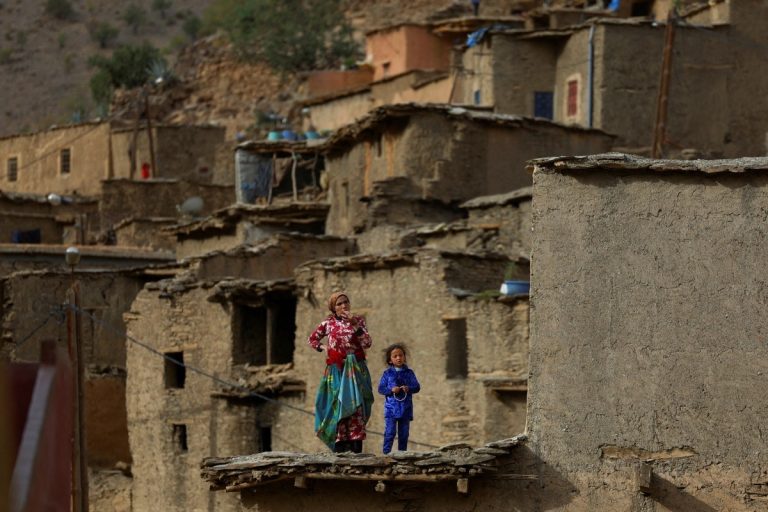 Morocco’s Earthquake Survivors Await Aid in Dire Conditions