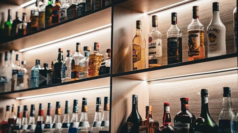 Saudi Arabia Opens First Liquor Store in 70 Years