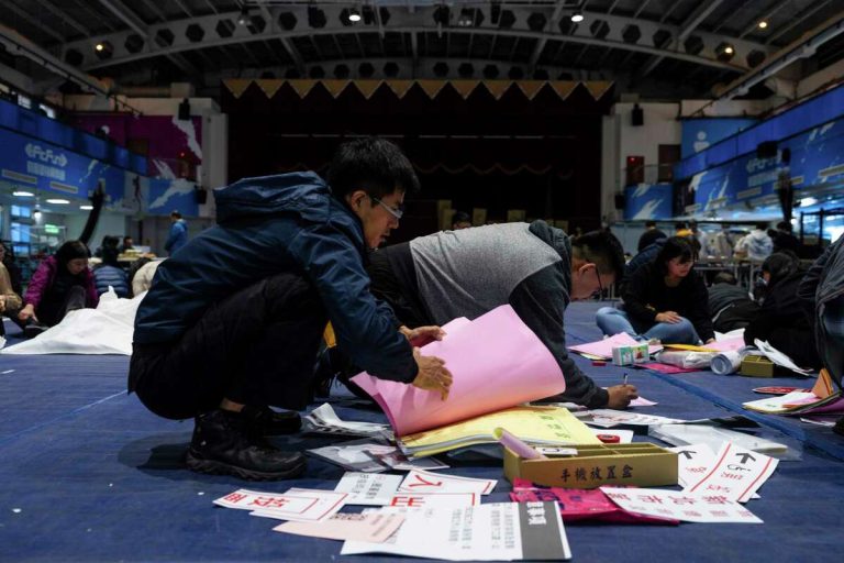 Taiwan: Voters Decide on Next President in Election