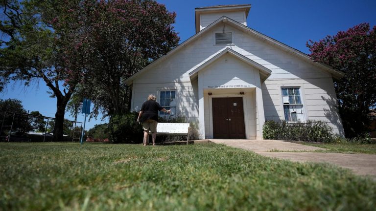 Texas Church Where 26 Were Killed Set for Demolition