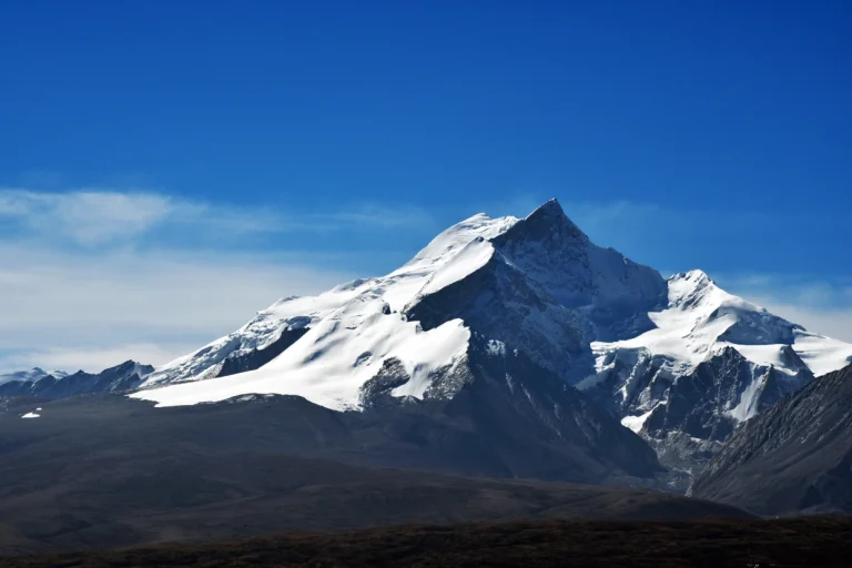 Tibet Shocked: Climbing Records Aspirations Shattered as 2 American Women Meet Tragic Death