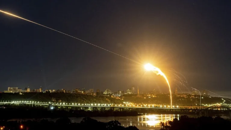 Ukrainian Air Defences Intercept 32 out of 35 Exploding Drones