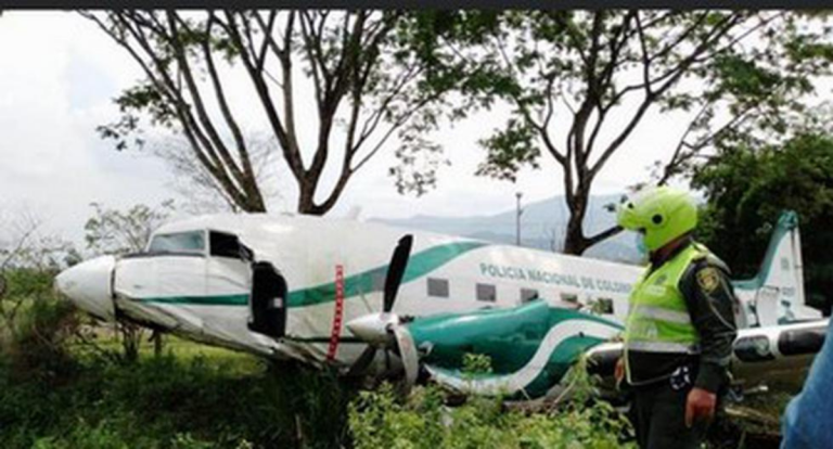 Colombian Police Plane Crashes In Daring Attempt To Land
