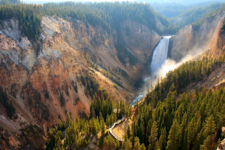 Yellowstone Park named world’s most dangerous place thanks to a legal loophole