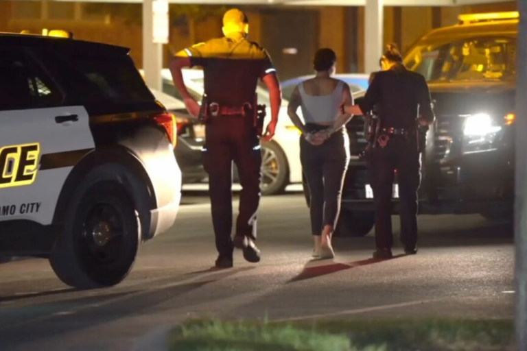 San Antonio woman arrested for stabbing boyfriend after he found her making OnlyFans content
