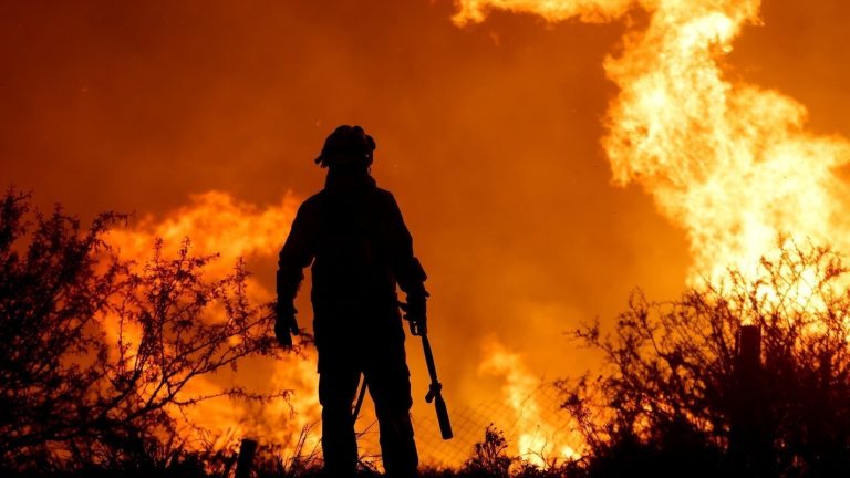 Mass Evacuations as Wildfires Ravage Argentina’s Cordoba Province