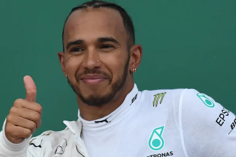 Formula 1 Driver Lewis Hamilton Poses as Astronaut on Dating App