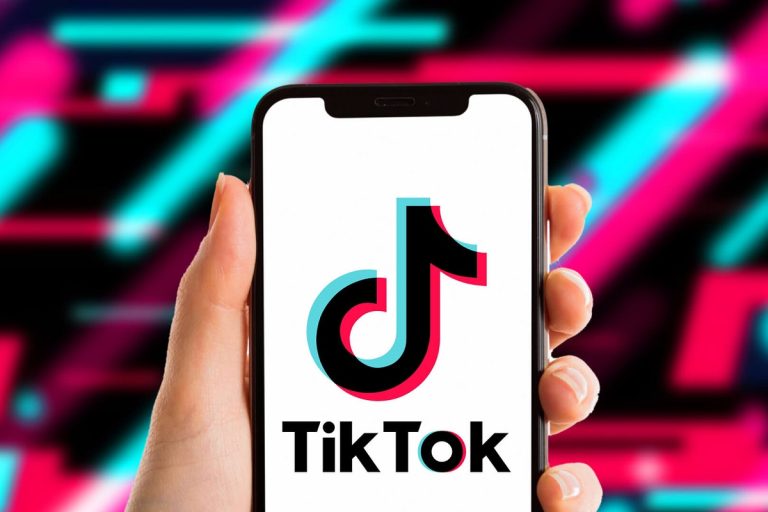 Meet The 5 TikTok Influencers Who Will Transform Your Life!