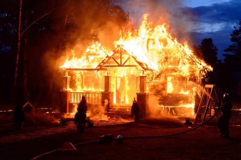 10 Life-Saving Essentials You Need to Survive a House Fire