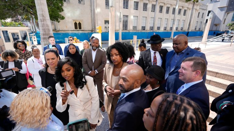 Fearless Fund Discontinues Grant Program for Black Women
