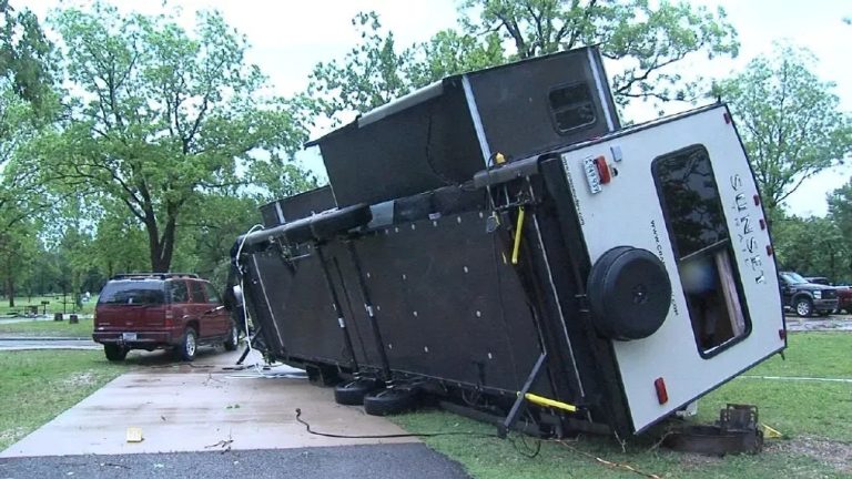 Oklahoma Storm Overturns RVs