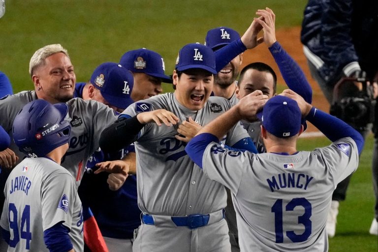 Los Angeles Dodgers Triumph Over New York Yankees