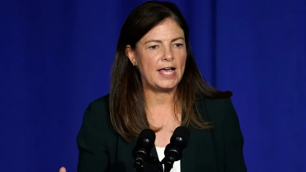 Kelly Ayotte's Win Sets Record: 13 Women Governors to Serve in 2024