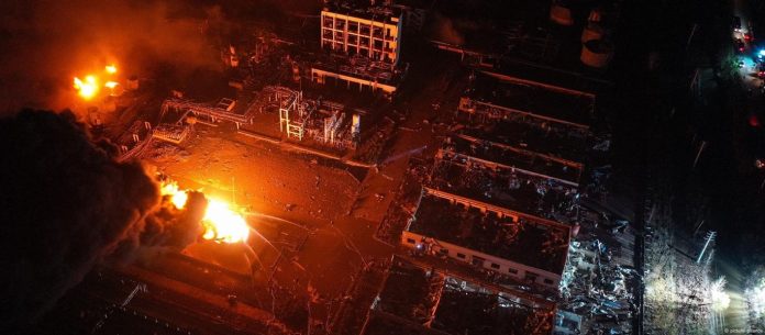 Powerful Chemical Plant Explosion China Shakes Shandong Province